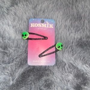 Alien Barrettes NWT